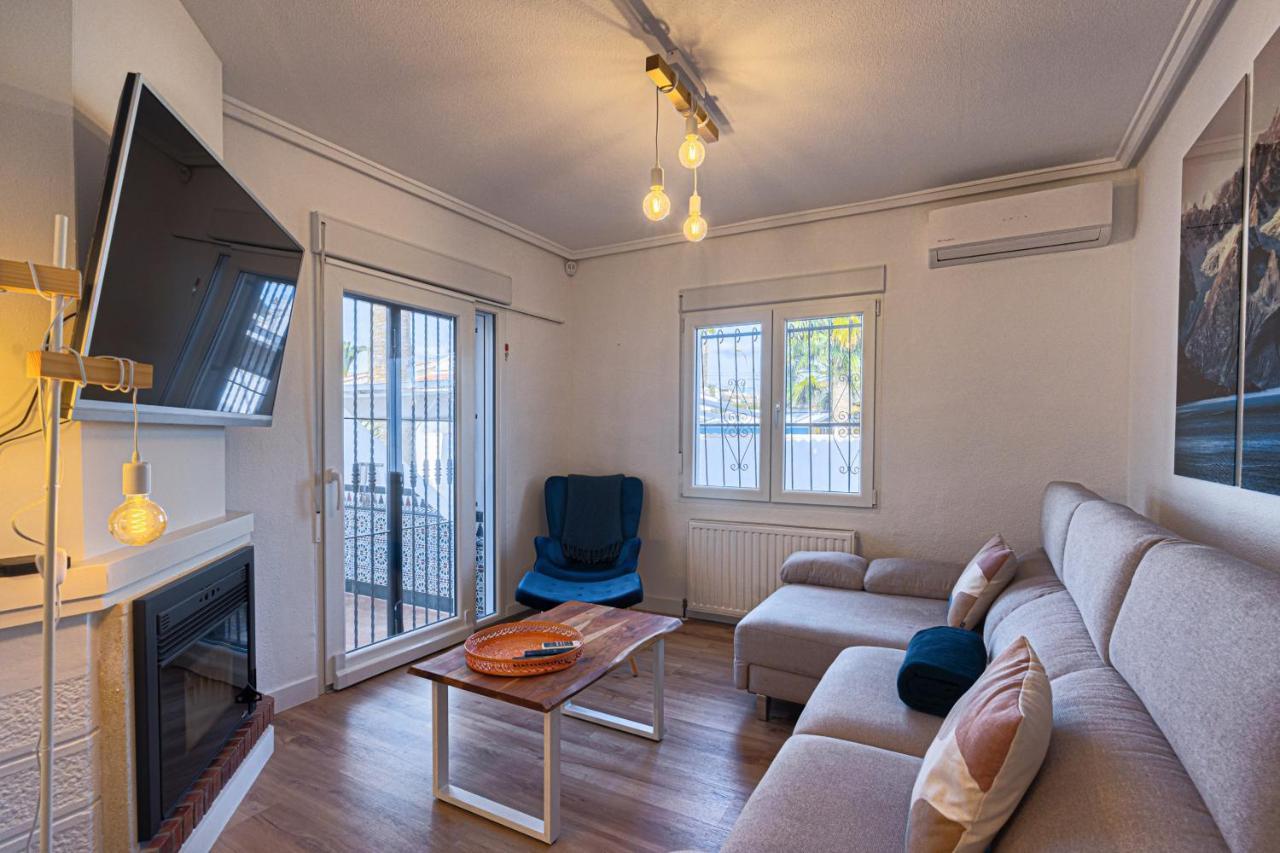 로잘레스 Casa Velazquez 빌라 외부 사진